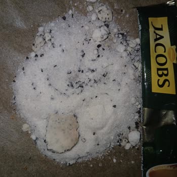 Jacobs 3'ü 1 Arada Kahve Paketinde Şüpheli Durum