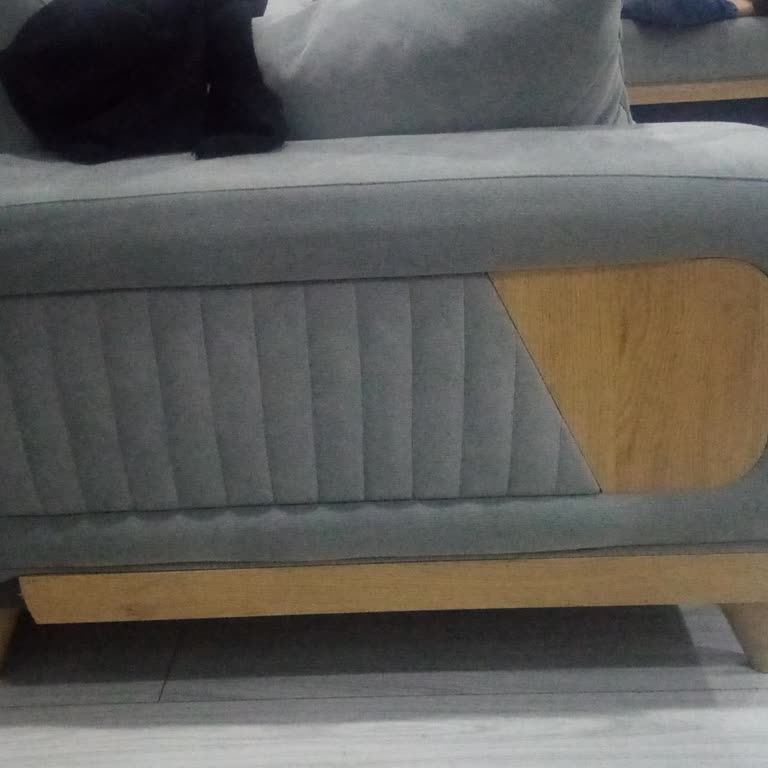 Koltuk Takımında Kalitesiz Hizmet Ve İlgisizlik