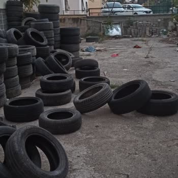 Apartman Garajında Hurda Lastik Sorunu