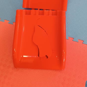 Kırık Kaydırak Ve İade Sorunu