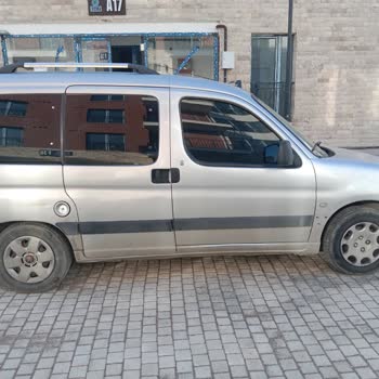 Peugeot Araç Fotoğrafları Ve Ruhsat Onay Sorunu