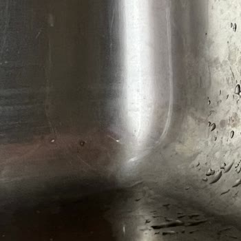 Ukinox Ürününde Soyulma Ve Lekelenme Sorunu