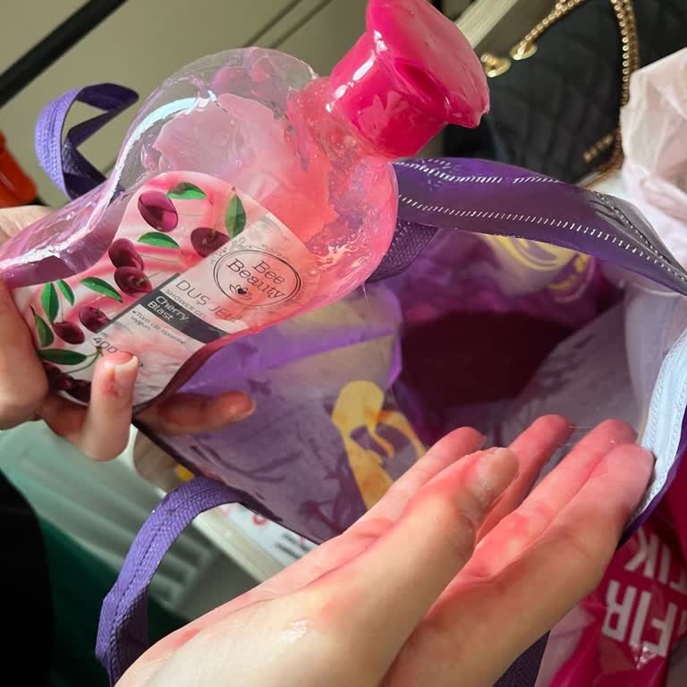 Kırık Kapaklı Duş Jeli Mağduriyeti