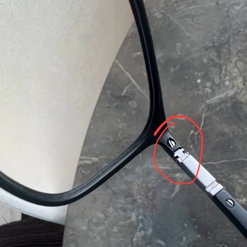 Atasun Optik: Kusurlu Gözlük Camı Ve Çerçeve Sorunu