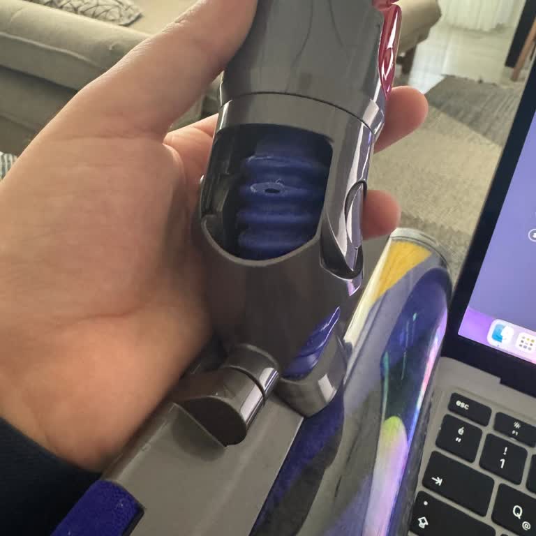 Dyson Süpürge Başlık Sorunu Ve Müşteri Hizmetleri Hayal Kırıklığı