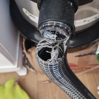 Halı Yıkama Süpürgesi Hortum Sorunu