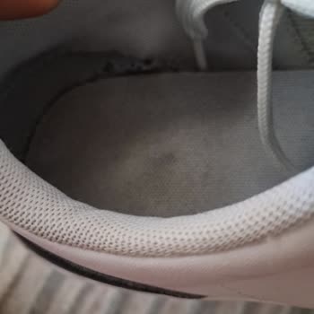 Lacoste Ayakkabıda Kalite Sorunu Ve Yetersiz Müşteri Hizmeti