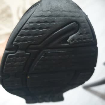 Skechers Ayakkabıda Beklenmedik Taban Hasarı