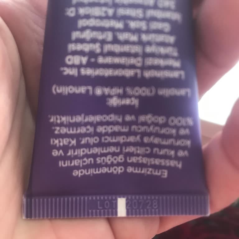 Son Kullanma Tarihi Olmayan Lansinoh Krem!