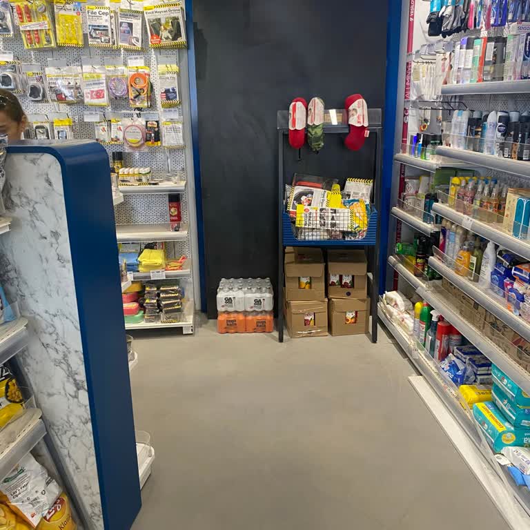 Opet'te Sürekli Tadilatta Olan Tuvaletler Ve Müşteri Memnuniyetsizliği!