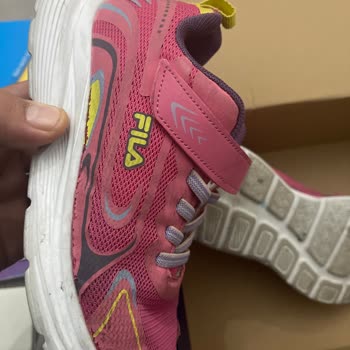 FILA обувь: проблема с клеем и отсутствие поддержки