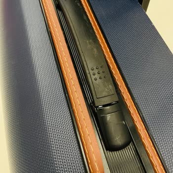 Air Albania Tiran-Istanbul Flight Damaged My Suitcase, No Support Available