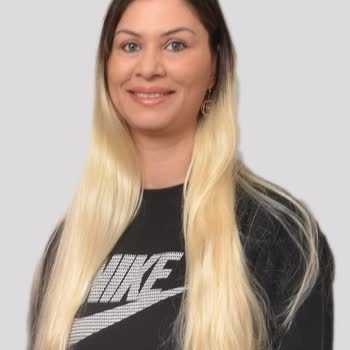 Kuaförde Saç Açma Faciası: Yanıklar Ve Kırıklar