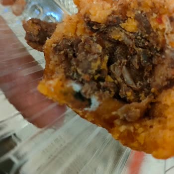 Küflü Çiğköfte Ve İlgisiz Hizmet: Sağlığımız Tehlikede!