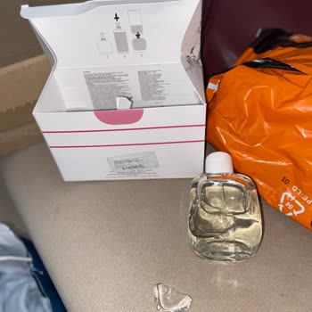 Kırık Parfüm Ve Yetersiz Çözüm