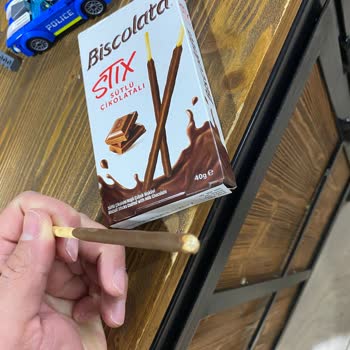 Şölen Çikolata Biskolata Stix Ürününde Hijyen Sorunu