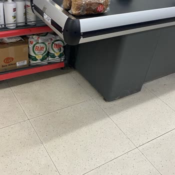 A101 Marketin Hijyen Sorunları Ve İlgisizlik