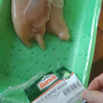 Bozuk Tavuk Skandalı: Sağlığımız Tehlikede!