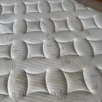 Yatakta Sararma Ve Lekelenme Sorunu