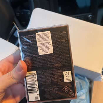 Açılmış Kargo Ve Güven Zedelenmesi: Yves Saint Laurent Parfüm Alışverişi