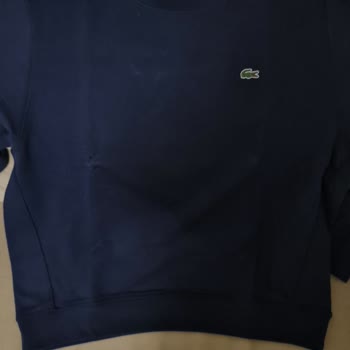 Lacoste'tan Gelen Hayal Kırıklığı: Yırtık Ve Tozlu Ürün Şoku!