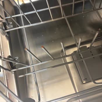 Arçelik Bulaşık Makinesi Alt Sepet Paslanma Sorunu