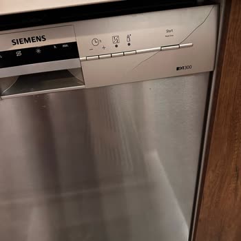 Siemens Bulaşık Makinesi Kapağı Çatladı, Çözüm Bekliyorum