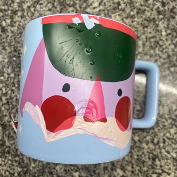 Starbucks Kupası İlk Yıkamada Etiket Sorunu