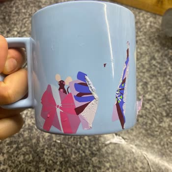 Starbucks Kupası İlk Yıkamada Etiket Sorunu