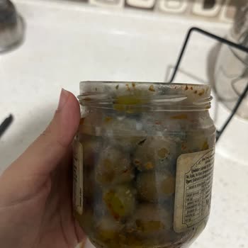 BİM'den Aldığımız Zeytin Küflü Çıktı: Kalite Kontrol Eksikliği