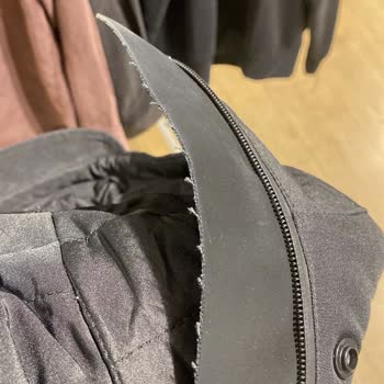 Edirne Colin's Mağazasından Alınan Montun Defolu Çıkması Ve Yetersiz Müşteri Hizmetleri