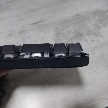 Sürekli Sorunlu Klavye Ve Çözüm Beklentisi