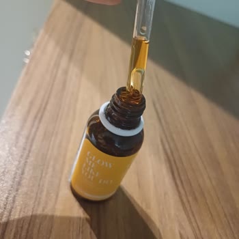 Bozuk Ve Kullanılamaz Durumdaki C Vitamini Serumu