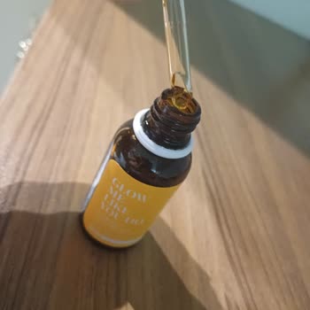 Bozuk Ve Kullanılamaz Durumdaki C Vitamini Serumu