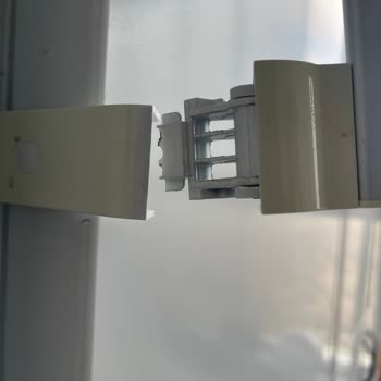 Uğur Derin Dondurucu Kapı Kolu Sorunu