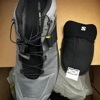 Salomon Shoes Fell Apart in 1.5 Months—Request for Exchange Denied