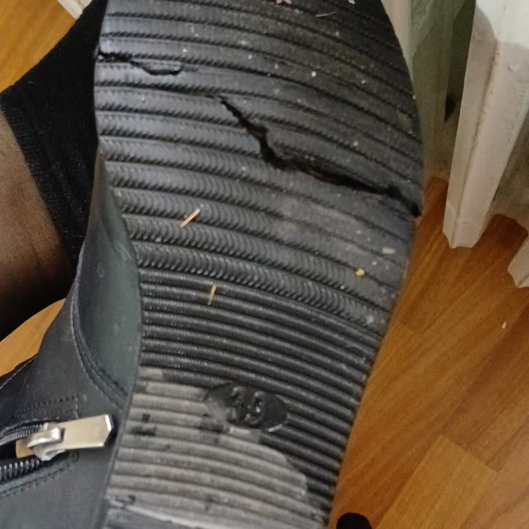 FLO'dan Aldığım Polaris Botun Taban Sorunu