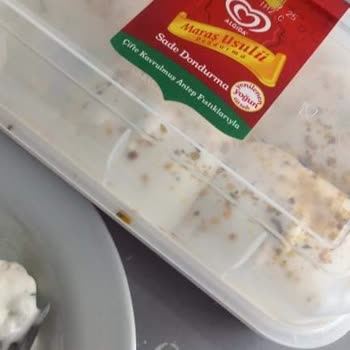 Algida Dondurmadan Çıkan Böcek Ve İletişimsizlik Sorunu