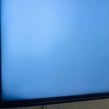 Televizyon Ekranında Siyah Gölgeler Ve Servis Sorunları