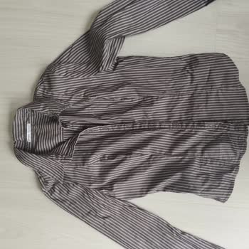 Bershka Gömlekte Beklenmedik Yırtık Problemi