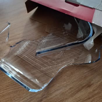 Kırılgan Ürünlerin Yetersiz Paketlenmesi Ve İletişim Sorunları