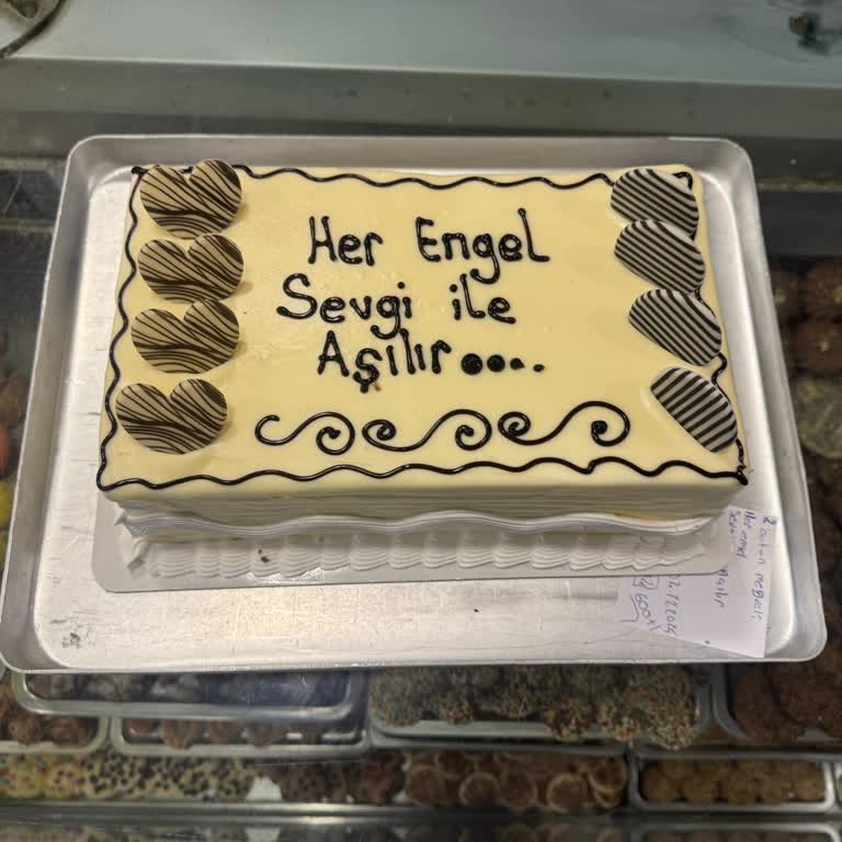 Yanlış Pasta Siparişi Ve İletişim Sorunları