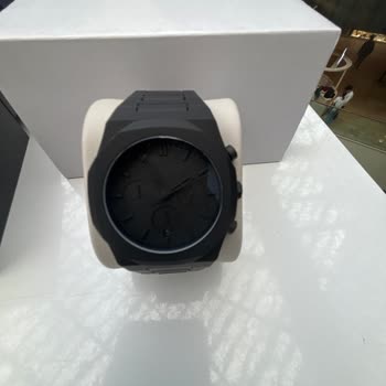 Konyalı Saat Mağazasında Hayal Kırıklığı: Görünmeyen Saat Ve İade Sorunu