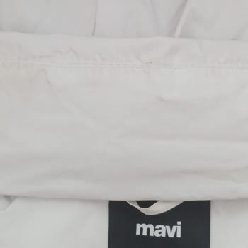 Mavi Montun Leke Tutma Sorunu