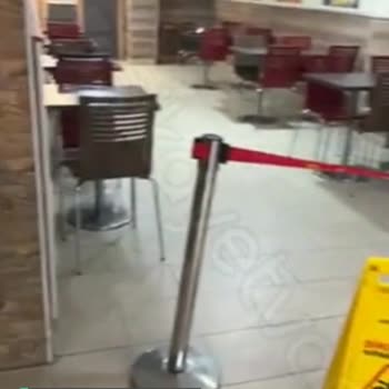 Burger King Kuşadası Plaza Personelleri!