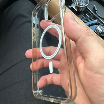 Spigen Kılıfımda Beklenmedik Sararma Sorunu