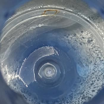 Damacana Suyunda Tehlikeli Buluntu: Şok Edici Deneyim