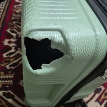 İlk Kullanımda Kırılan Valiz Hayal Kırıklığı Yarattı