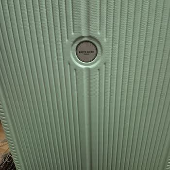 İlk Kullanımda Kırılan Valiz Hayal Kırıklığı Yarattı