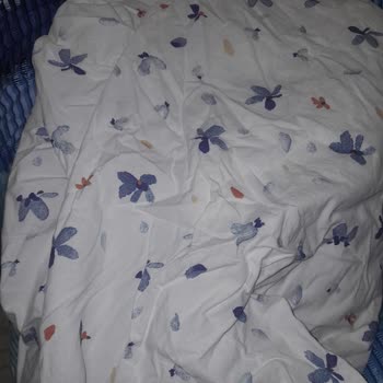 Taç Nevresim Takımı Renk Solması Sorunu